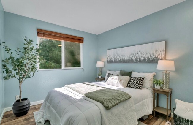 Building Photo - Spacious 3-Bedroom Home Near Redondo Beach Park!