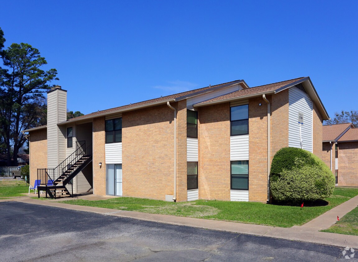 Brookhollow Apartments Tyler