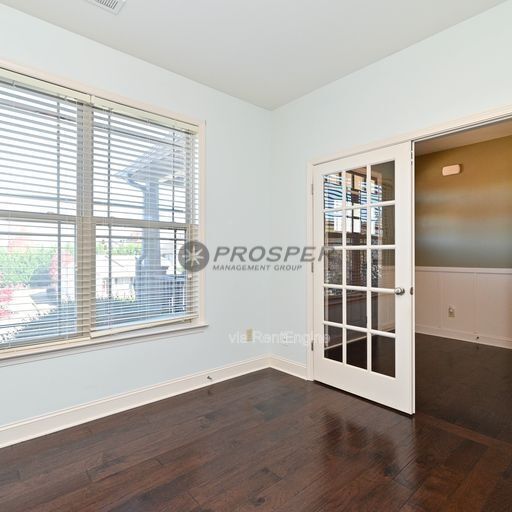 Building Photo - 709 Ravel Ct