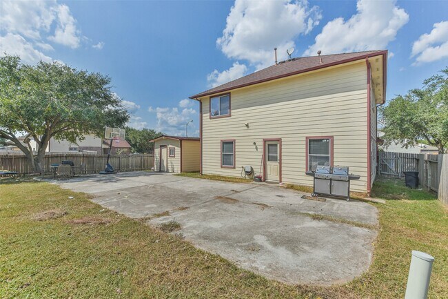 Building Photo - 11735 Pebble Sands Dr