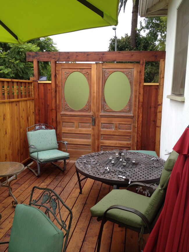 bbq area leads to front yard - 1832 18th St