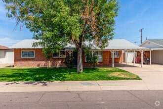 Building Photo - South Scottsdale Charmer! 4 bed + Office, ...