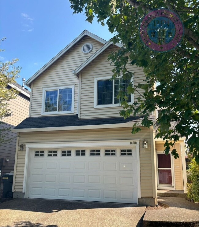 Building Photo - BETHANY - Kaiser Woods / Beautiful Updates...