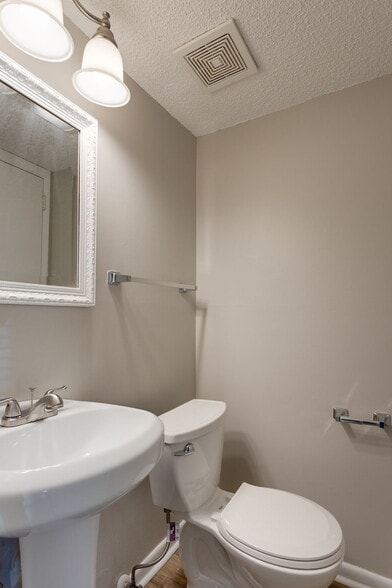 Half Bath Downstairs - 241 Colt Dr B