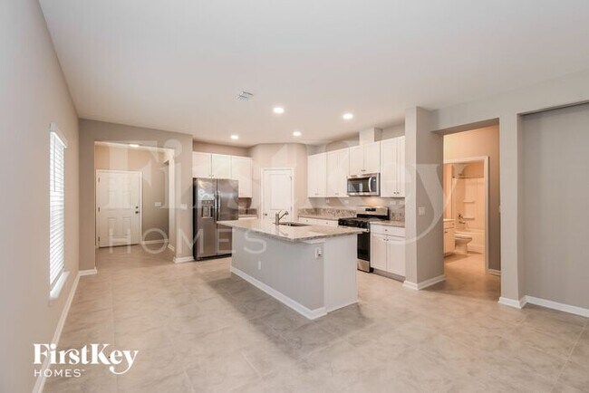 Building Photo - 75551 Canterwood Dr