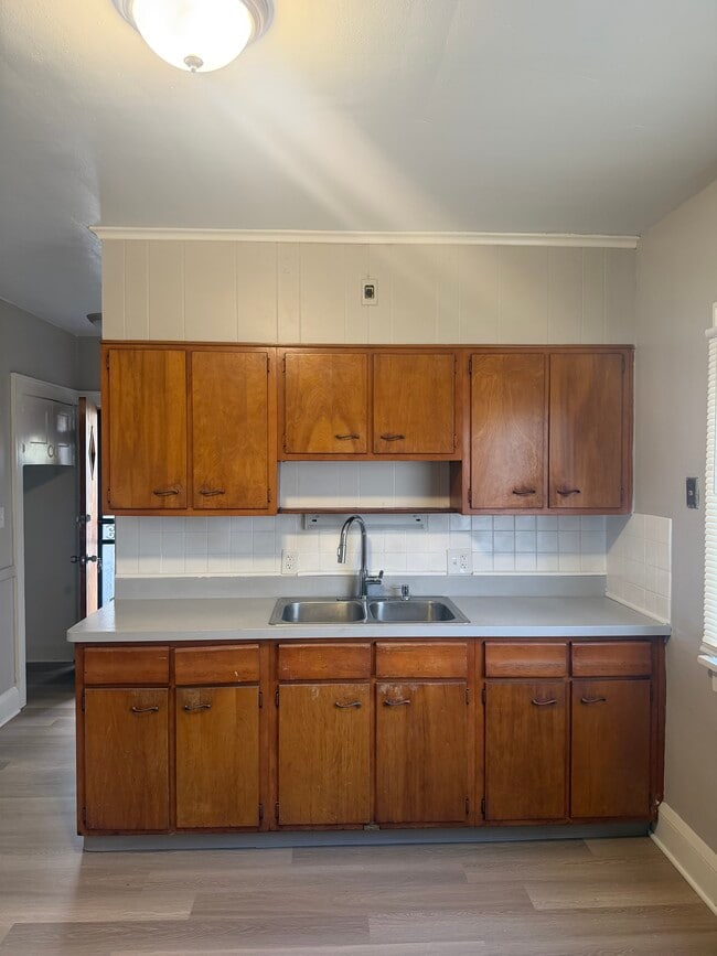 Building Photo - 12705 Holborn Ave