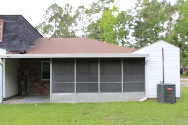 Building Photo - 2248 Winston Way