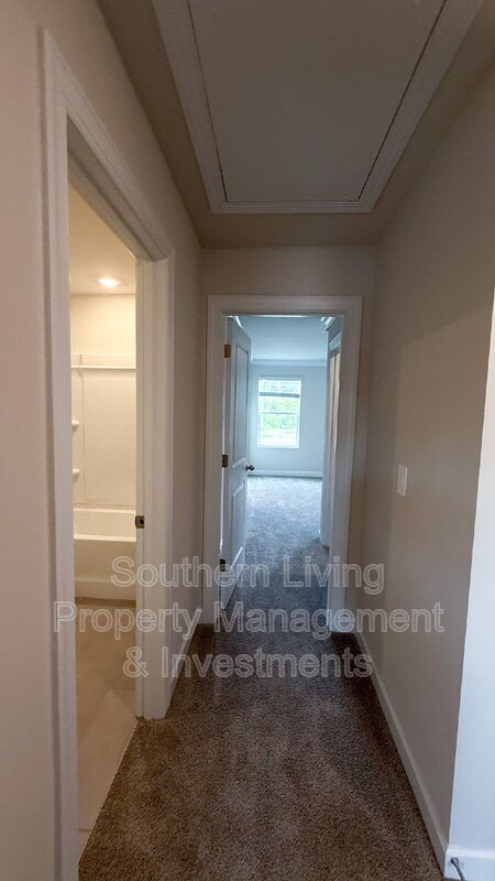 Building Photo - 1423 Old Rivers Rd