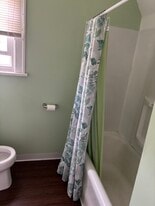 Building Photo - 2747 La Salle Ave