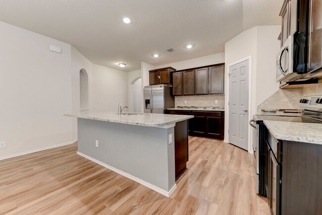 Building Photo - 2016 Wood Duck Ct