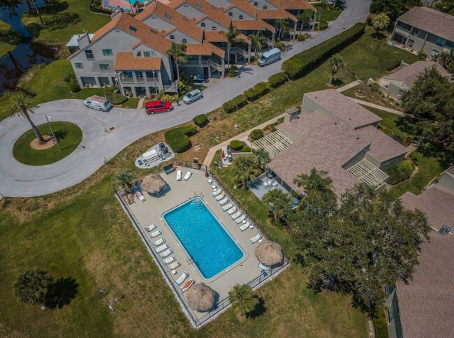 Building Photo - Gulf View Condo