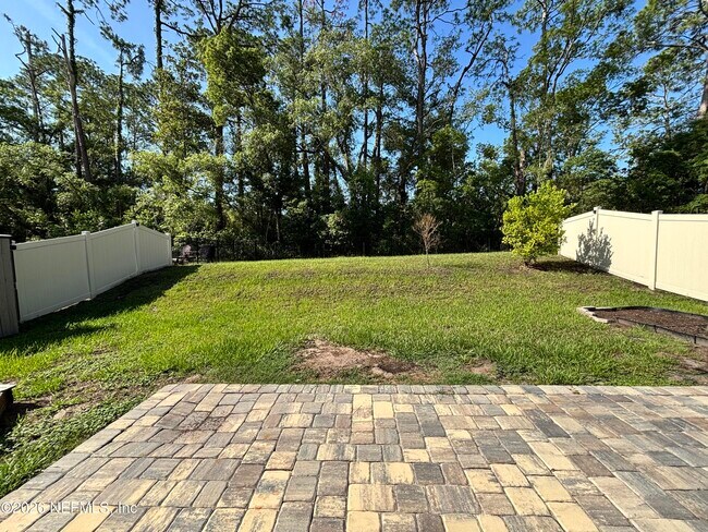 Building Photo - 2270 Willow Springs Dr