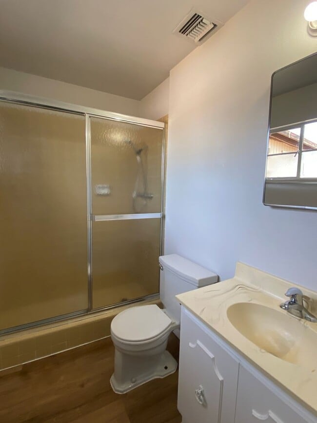 Building Photo - Tempe Duplex 3 Bed - 1.75 Bath