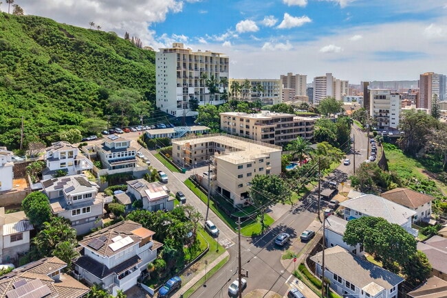 Building Photo - 1611 Miller St