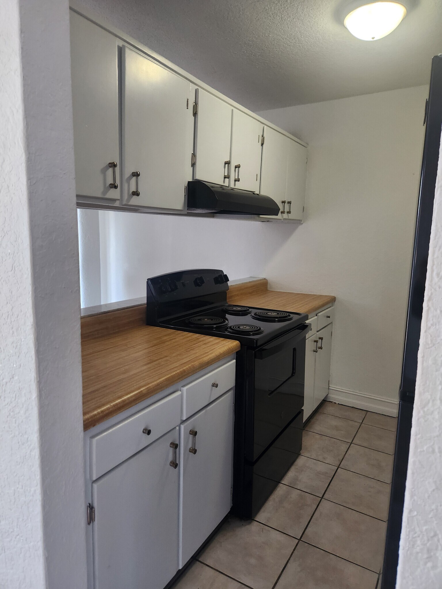 Building Photo - 439 Auburn Dr