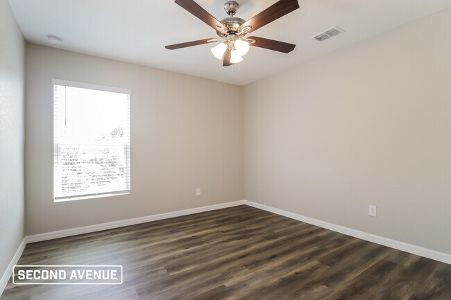 Building Photo - 13411 Mary Jo Ave