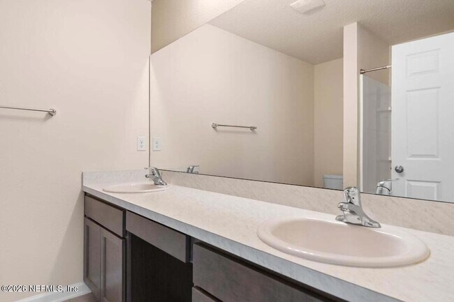 Building Photo - 49 Coastline Wy