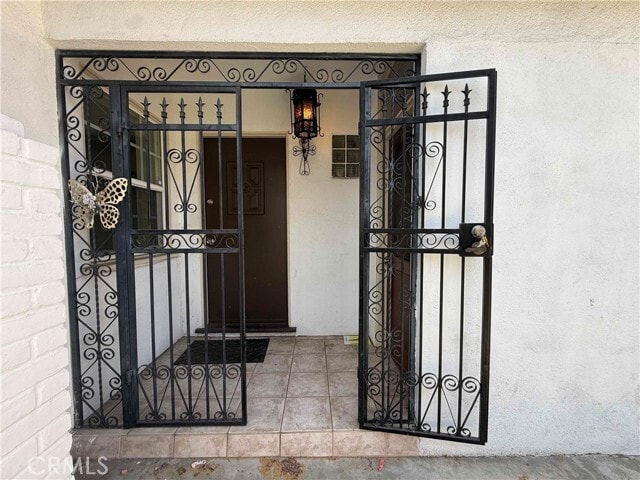 Building Photo - 329 N Montebello Blvd