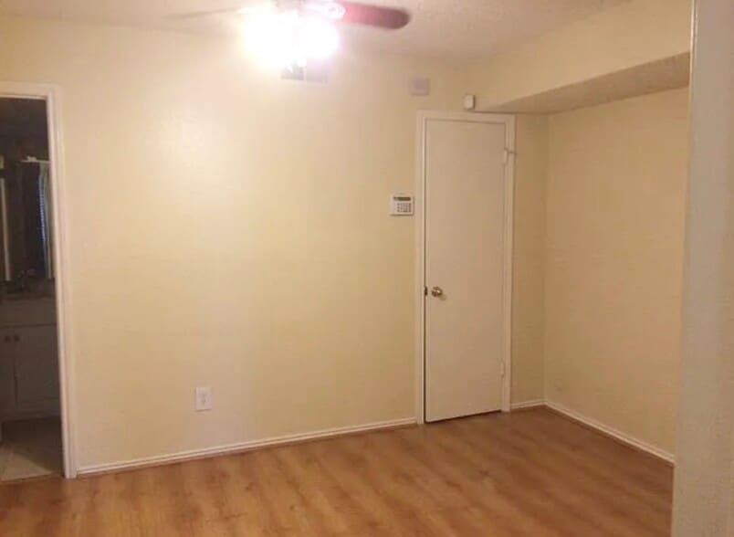 Bedroom - 2300 Balsam Dr
