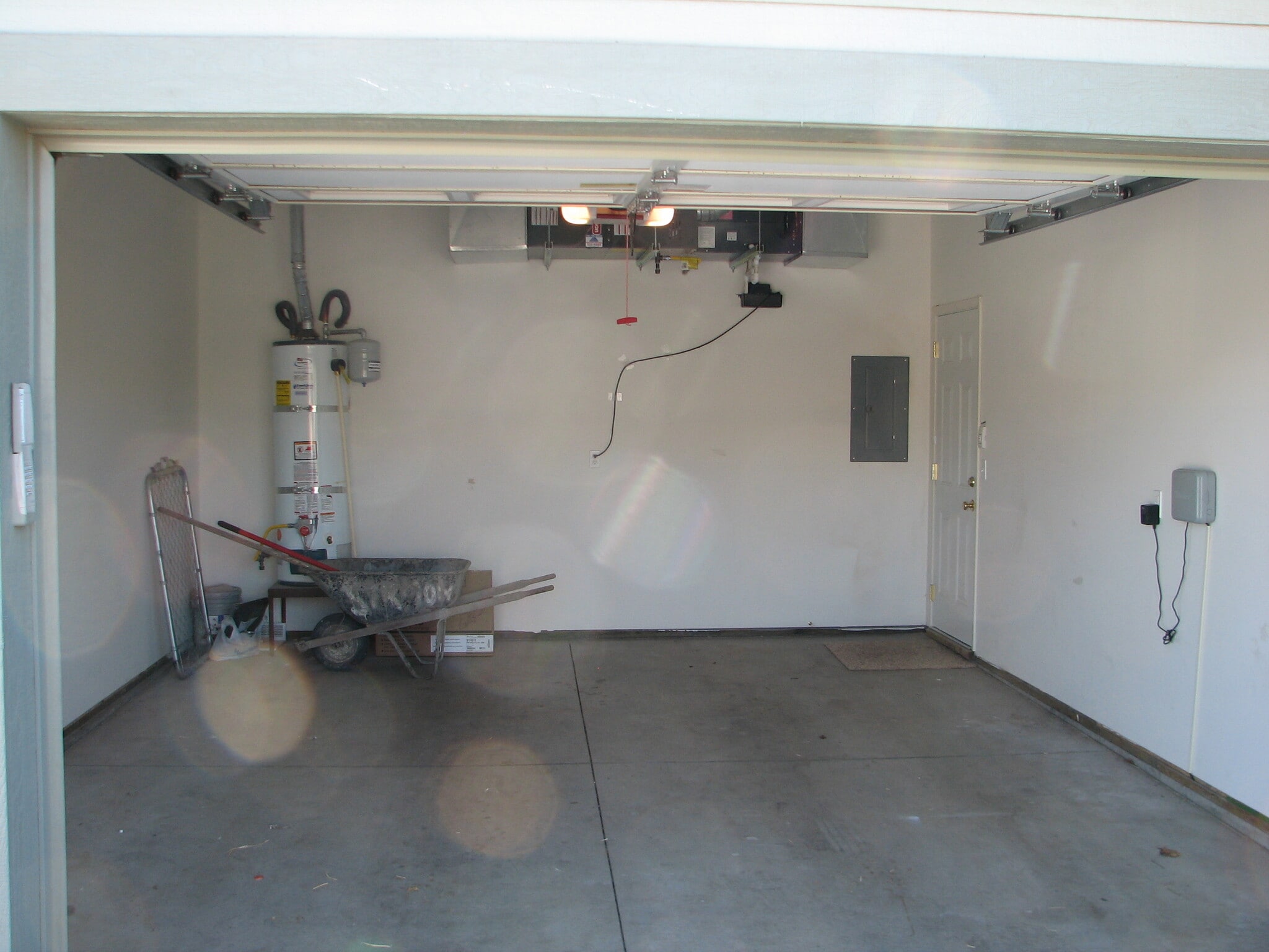 Building Photo - 1457 artesia st