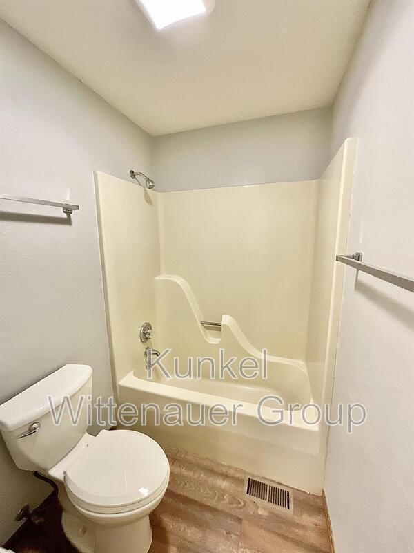 Building Photo - 64 S Cherry Hills