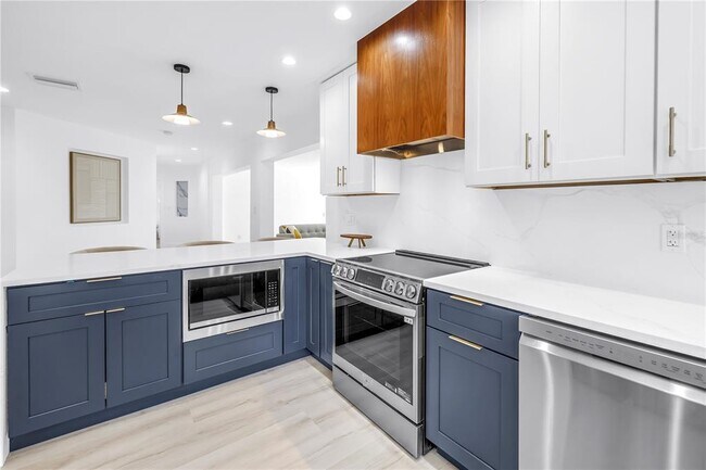 Building Photo - 412 Mira Vista Dr