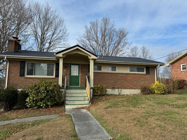 Primary Photo - Brick Ranch in a Great Bristol TN location