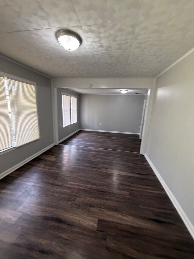 Building Photo - Welcome to your new home in Southaven, MS! HALF OFF FIRST MONTH RENT!!