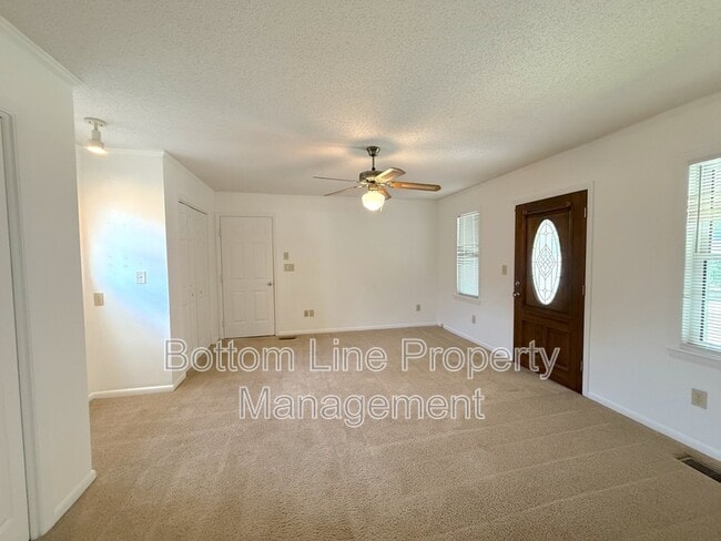 Building Photo - 245 Mt Moriah Church Rd