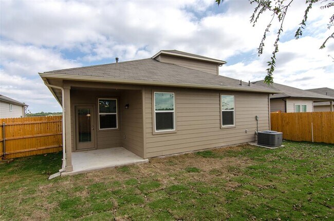 Building Photo - 392 Fall Aster Dr