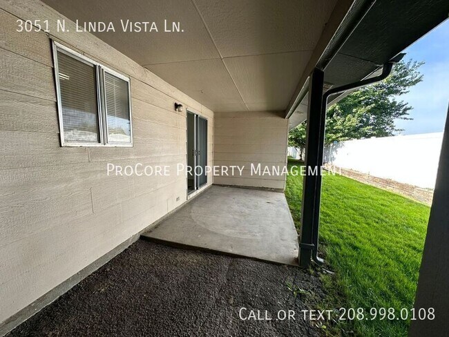 Building Photo - 3051 N Linda Vista Ln