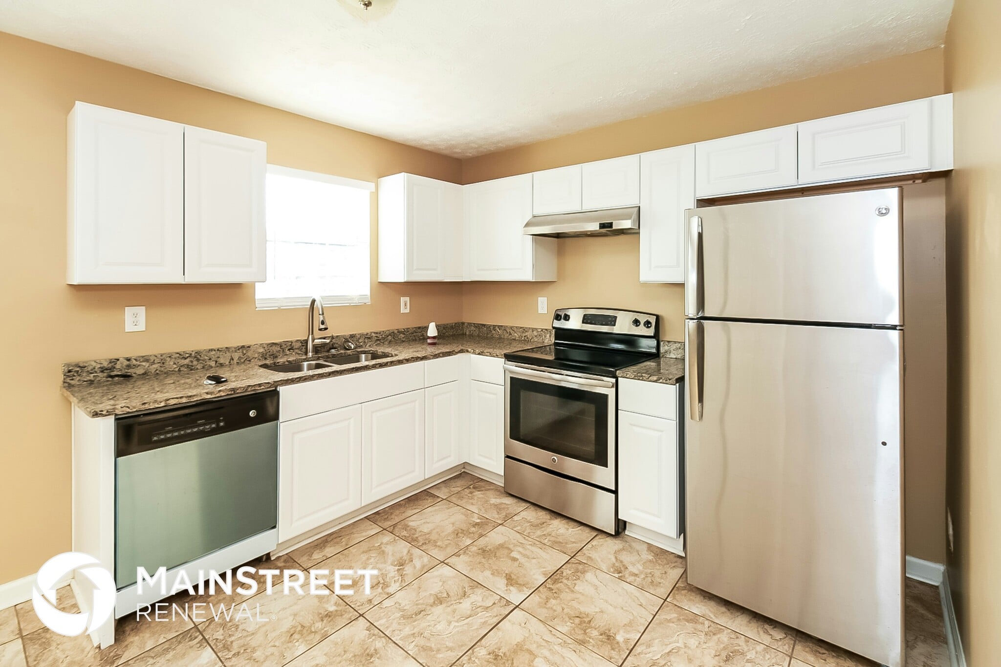 Building Photo - 9439 Sleepy Hollow Ln