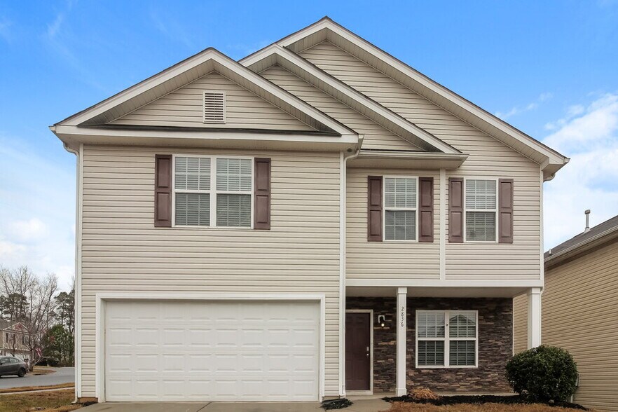 Building Photo - 2836 Westbury Ct