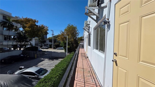 Building Photo - 7629 Dickens Ave