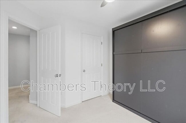 Building Photo - 4664 Kirkland Pl