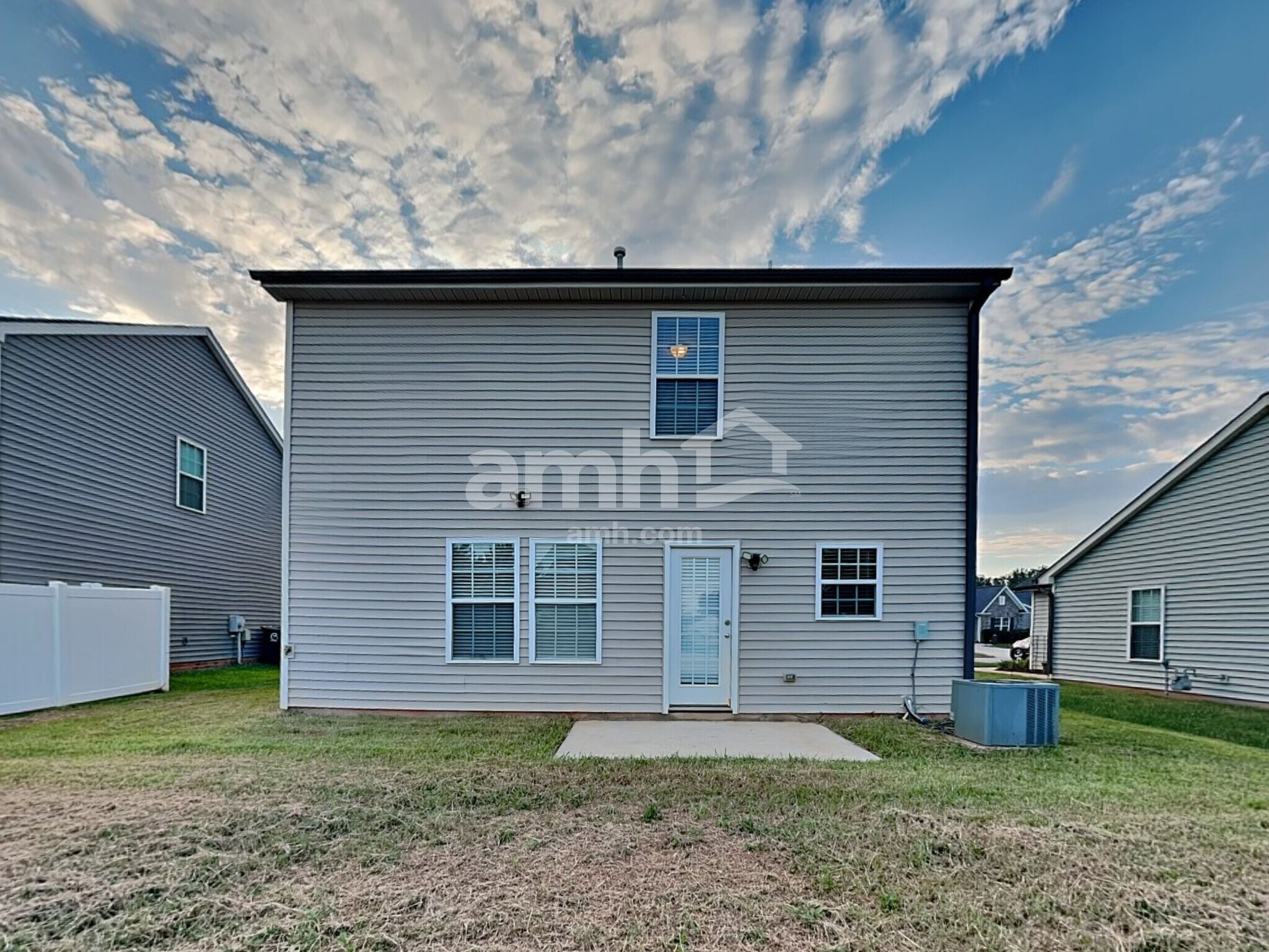 Building Photo - 5137 Brahman Dr