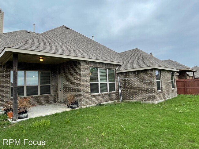 Building Photo - 4 br, 2.5 bath House - 217 Eagle Ridge Rd.