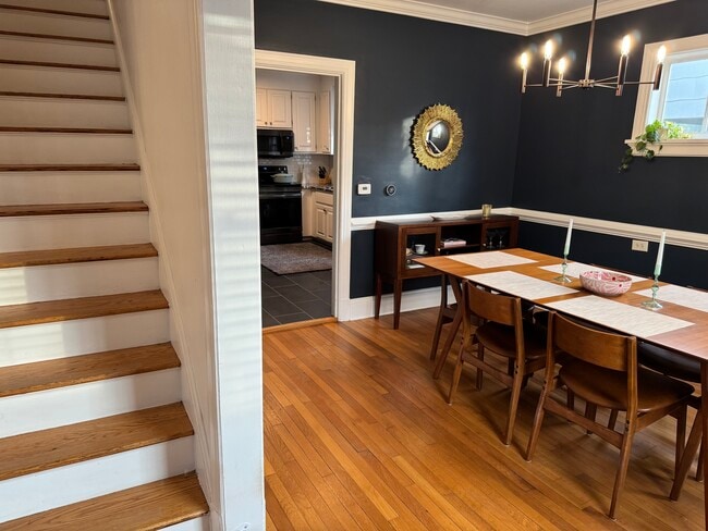 Building Photo - 5009 E Seminary Ave