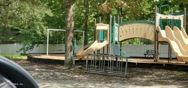 Building Photo - 6094 Maggies Cir