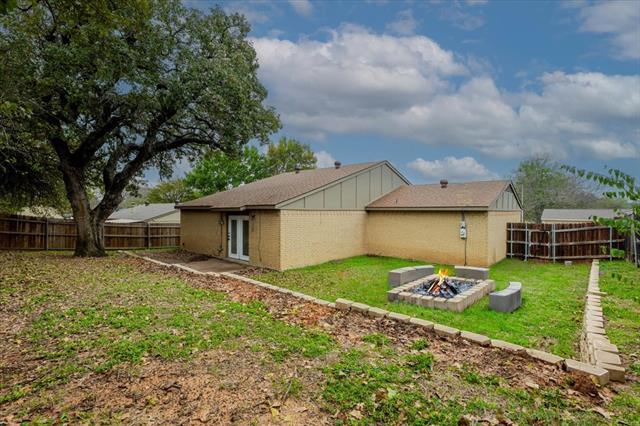 Building Photo - 5615 Espanola Dr