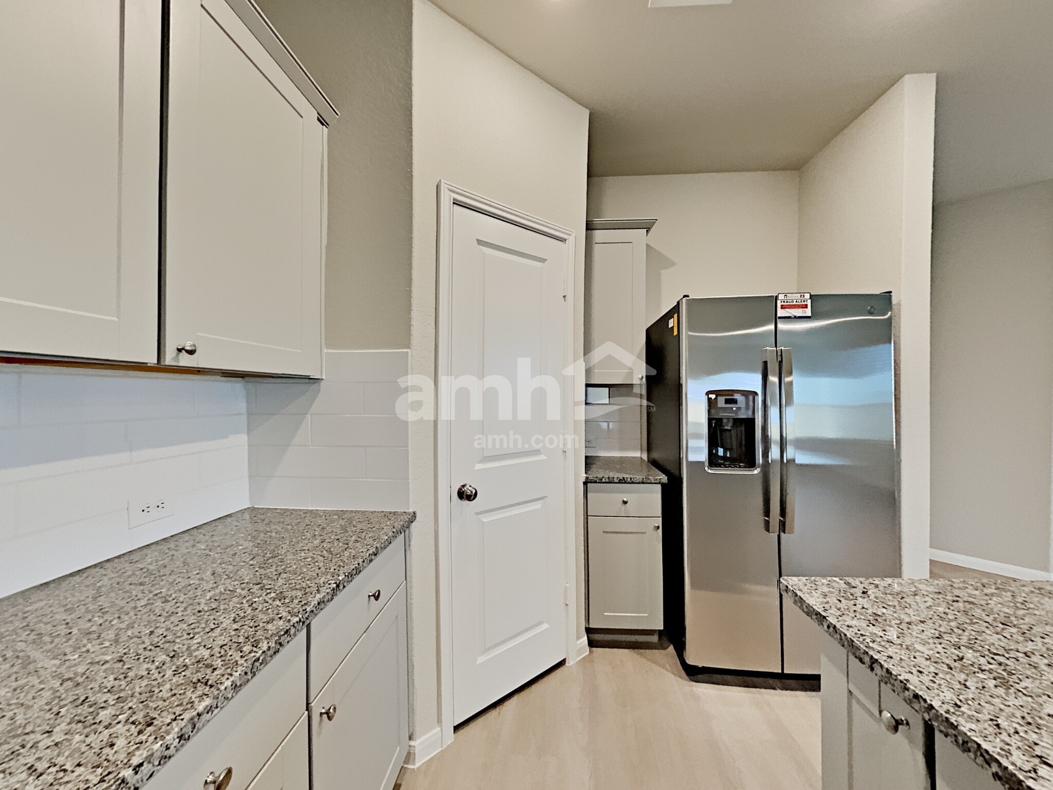 Building Photo - 2701 Iberia Ct