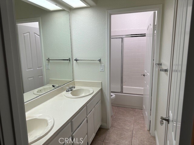 Building Photo - 78565 Villeta Dr