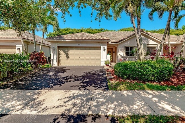 Building Photo - 1641 Zenith Way