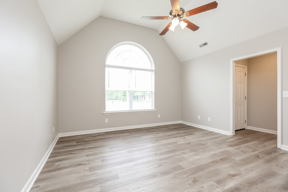 Building Photo - 1912 Guildford Dr