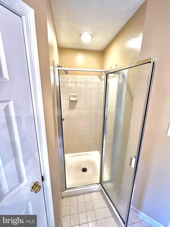 Building Photo - 4306 Lord Fairfax Ct