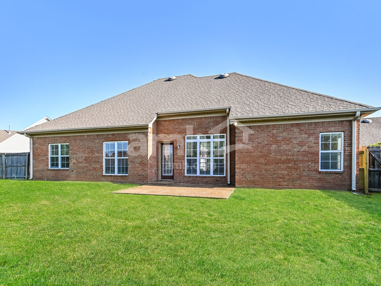 Building Photo - 2901 Keeley Cv