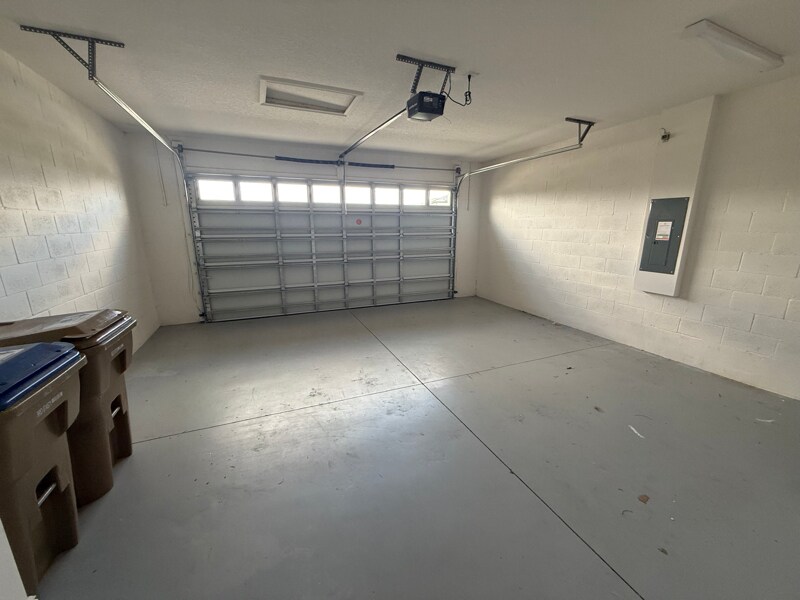 Building Photo - 7537 Wing Span Wy