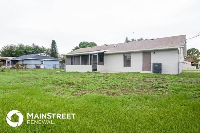 Building Photo - 4308 99th Ave E