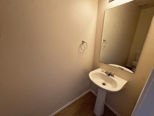 Building Photo - 8300 Bluffs Edge Pl NW