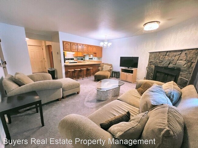 Building Photo - 2 br, 1 bath House - 355 Donna Drive Unit 10